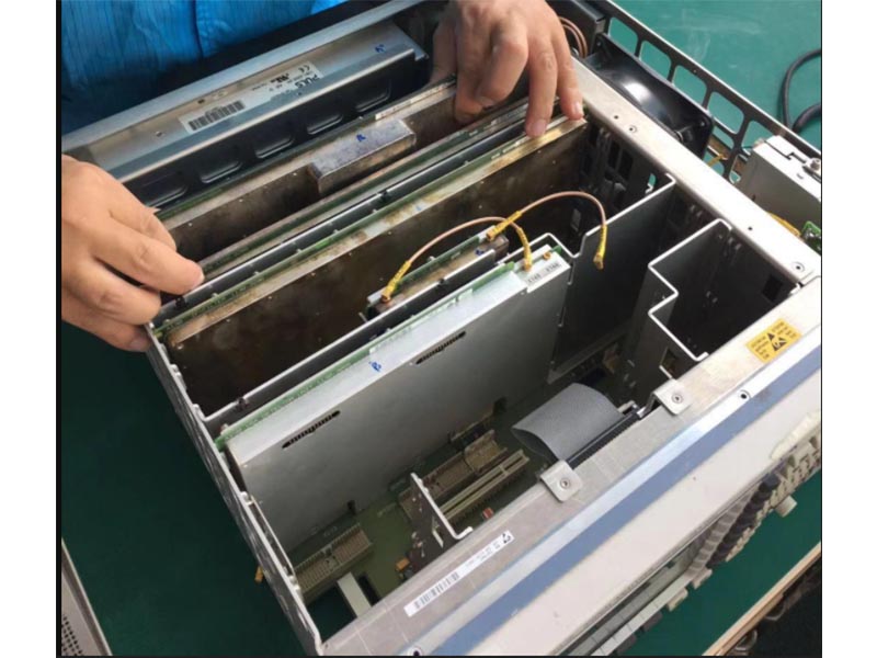 維修羅德與施瓦茨 FSIQ 頻譜分析儀