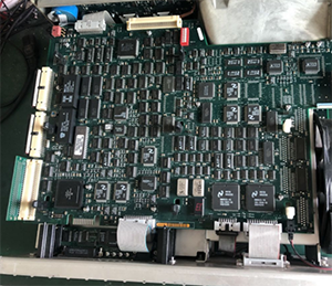 維修泰克TDS784D數(shù)字示波器